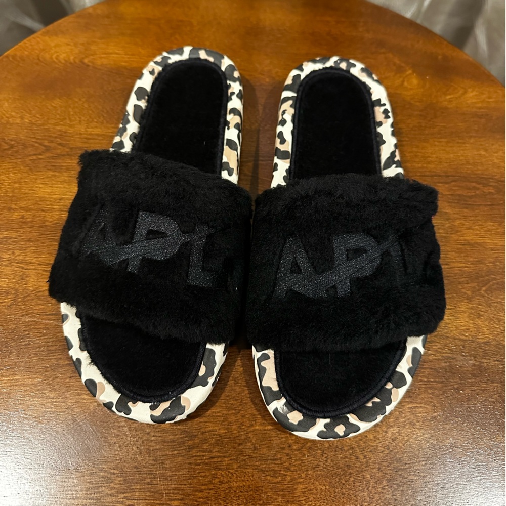 Women’s Athletic Propulsion Labs Shearling Slide Black and Leopard Print